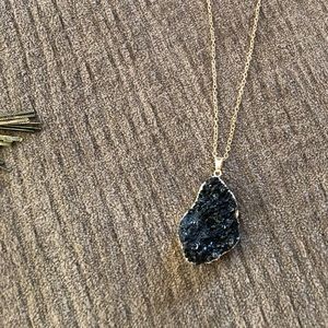Geode necklace